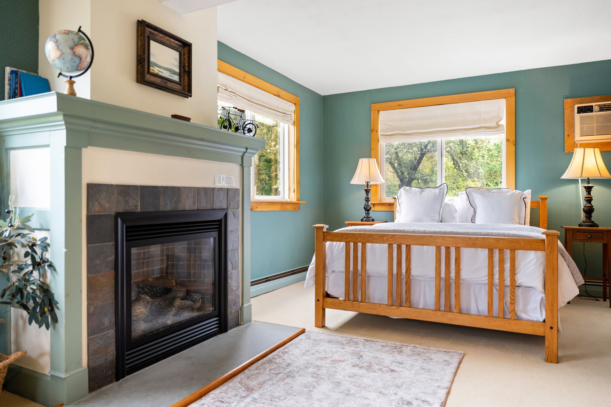 Elliot Suite